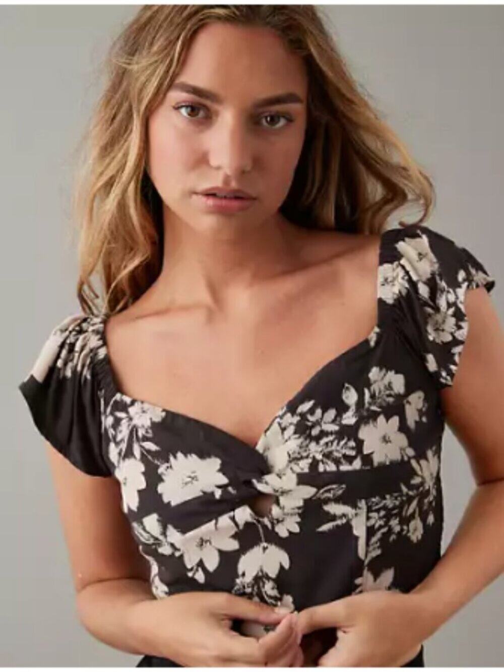 American Eagle Outfitters Black & Cream Floral Smocked Crop Top
